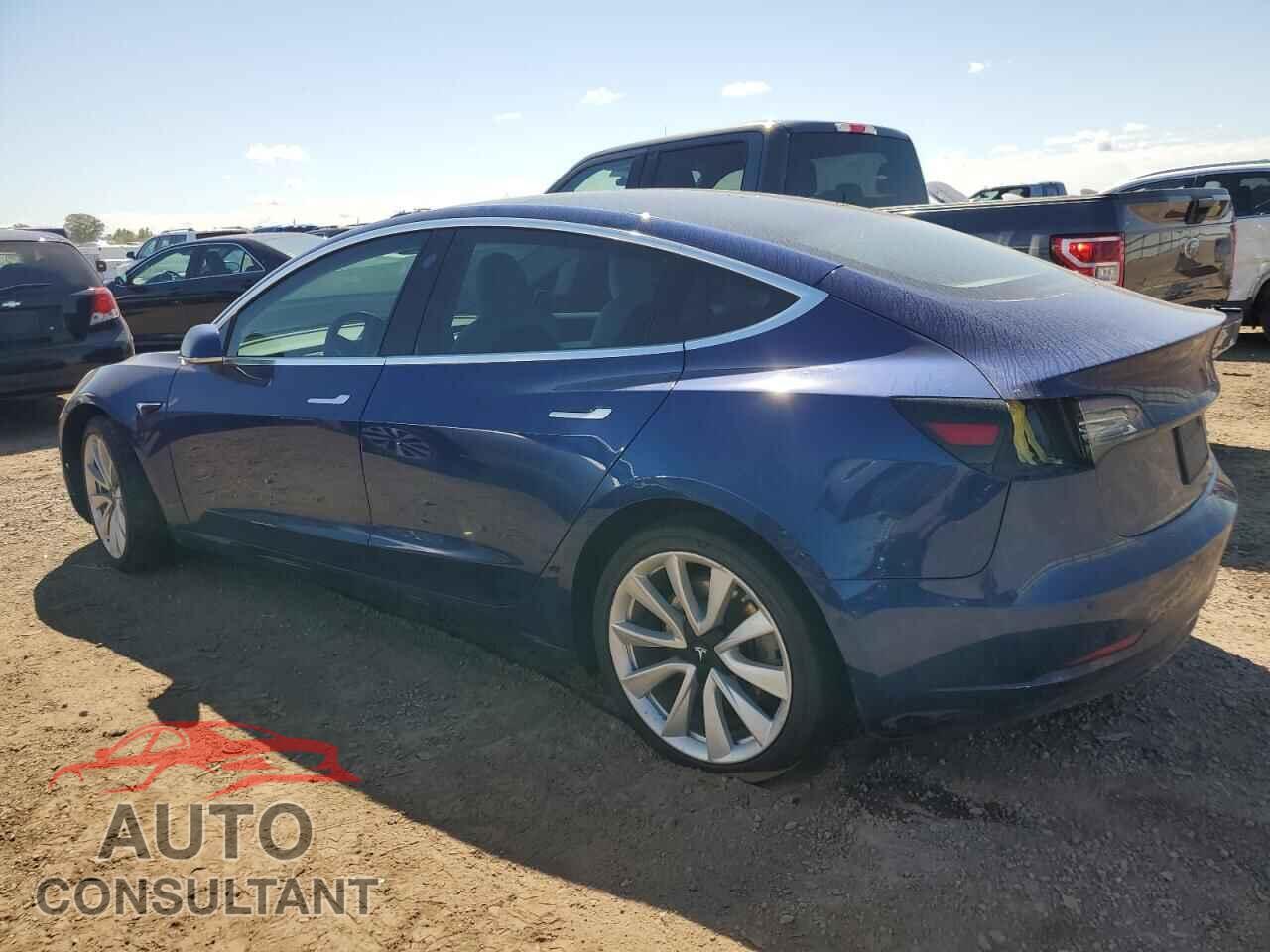 TESLA MODEL 3 2019 - 5YJ3E1EB2KF406977
