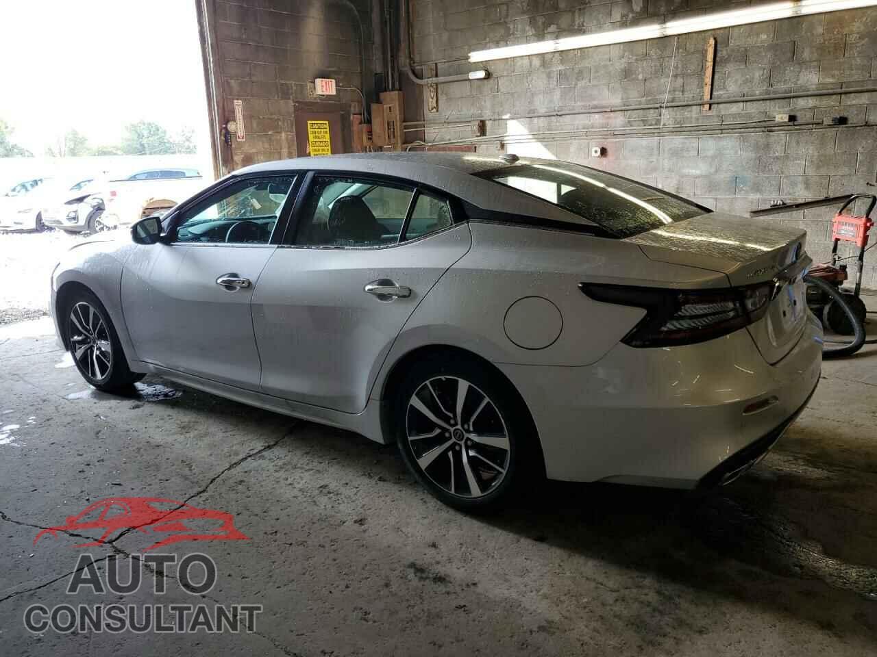 NISSAN MAXIMA 2023 - 1N4AA6CV7PC508377