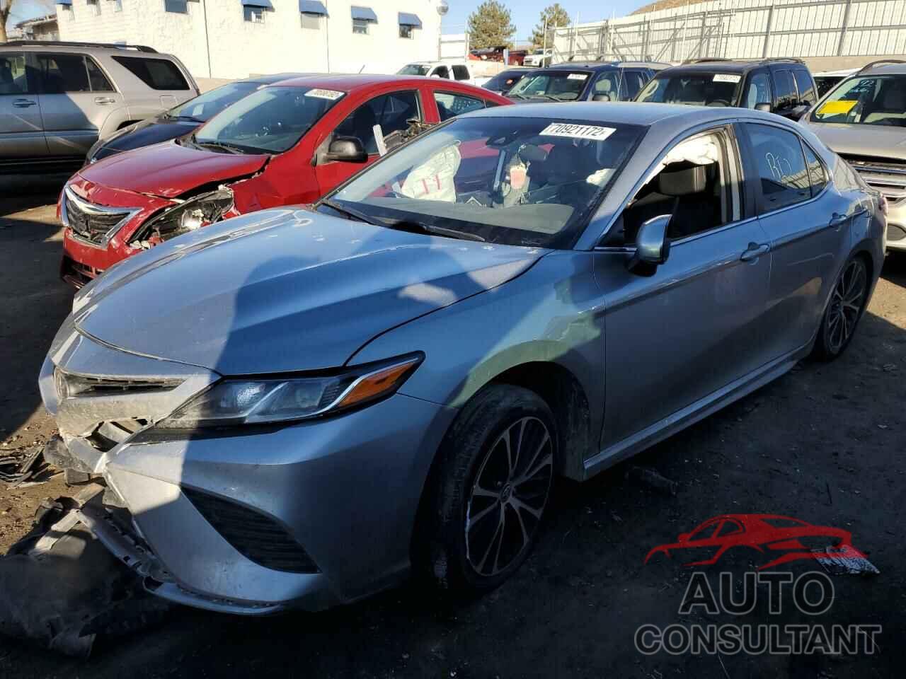 TOYOTA CAMRY 2020 - 4T1G11AK6LU964709