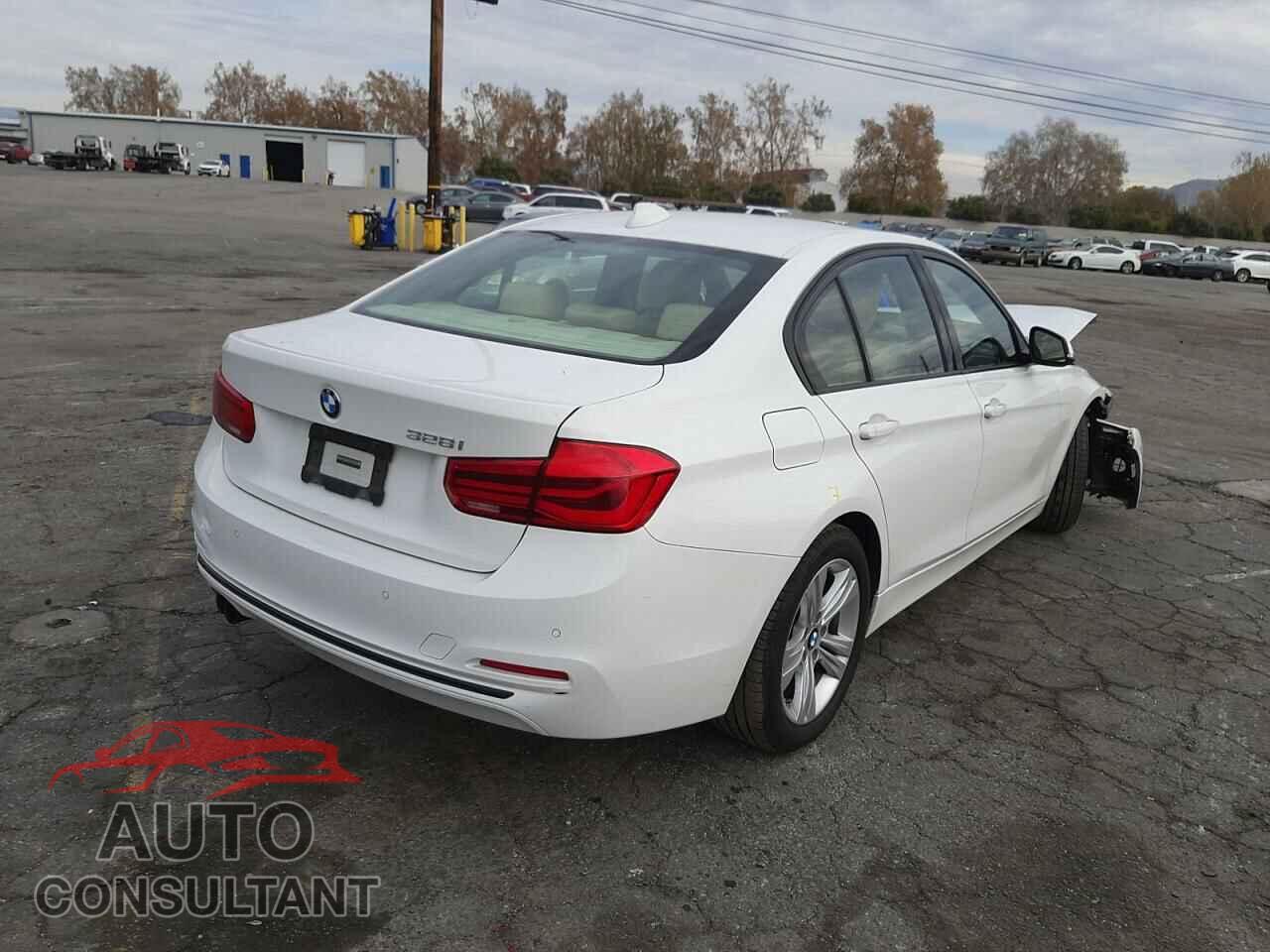 BMW 3 SERIES 2016 - WBA8E9G52GNT88336