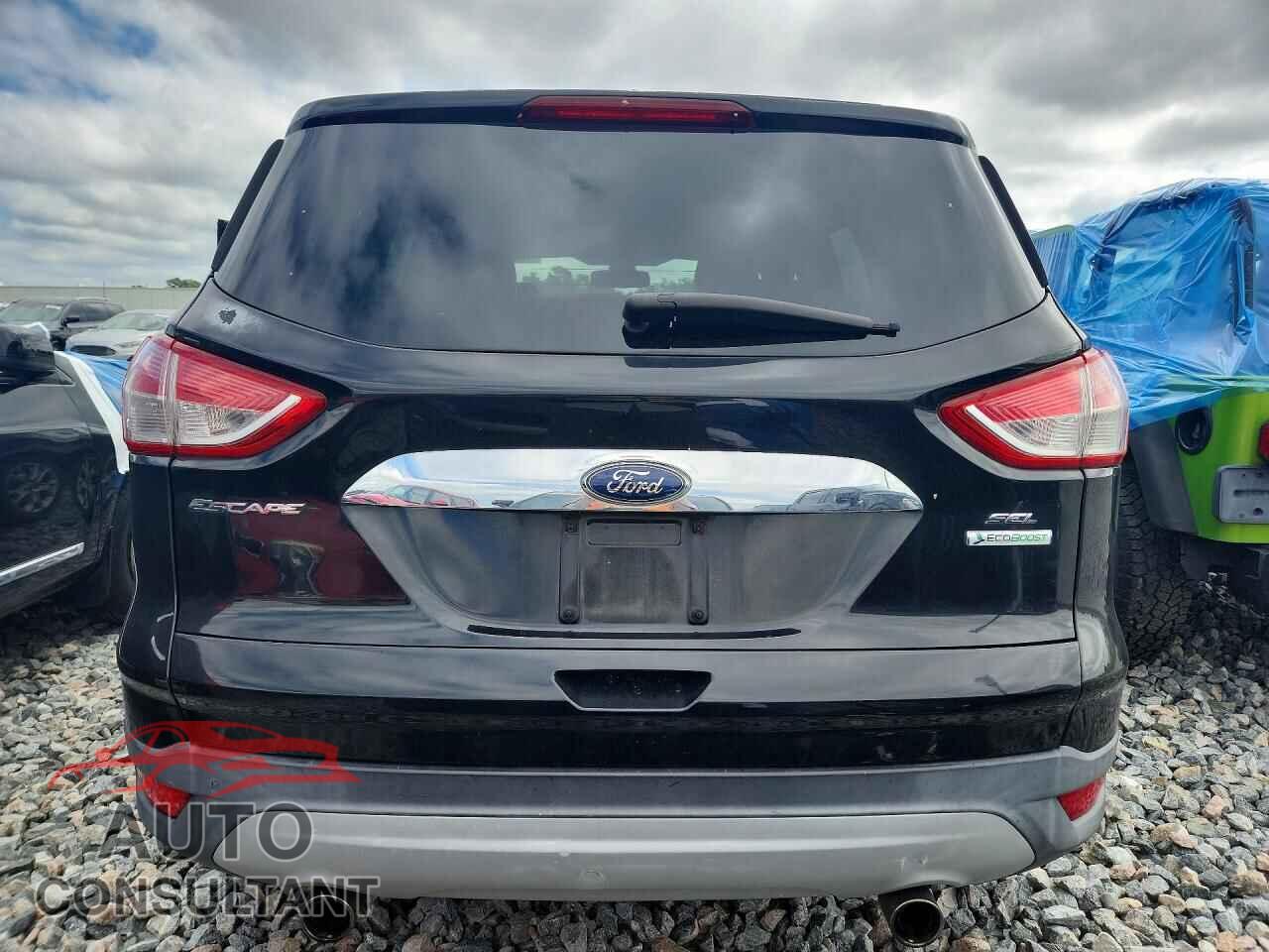FORD ESCAPE 2013 - 1FMCU0HX2DUA87994