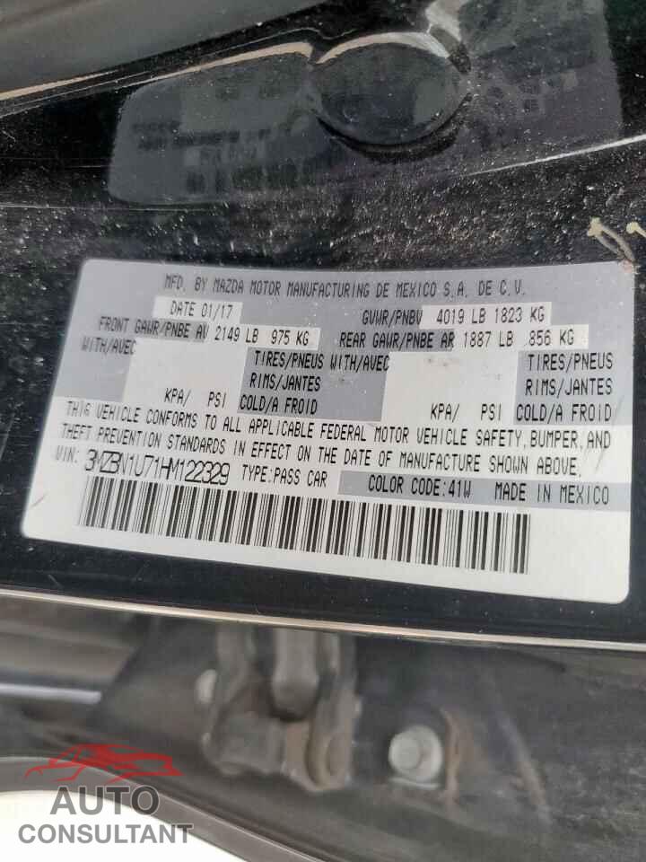 MAZDA 3 2017 - 3MZBN1U71HM122329