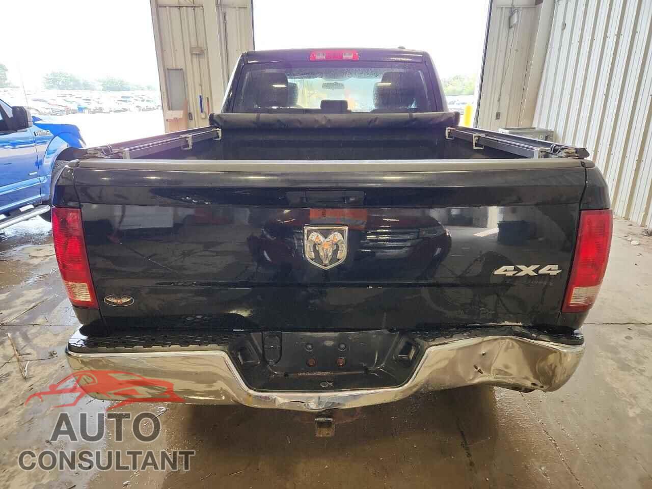 DODGE RAM 1500 2012 - 1C6RD7FT8CS106394