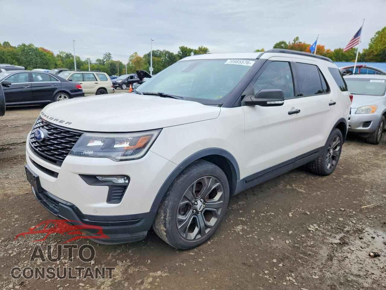 FORD EXPLORER 2018 - 1FM5K8GT4JGB37171