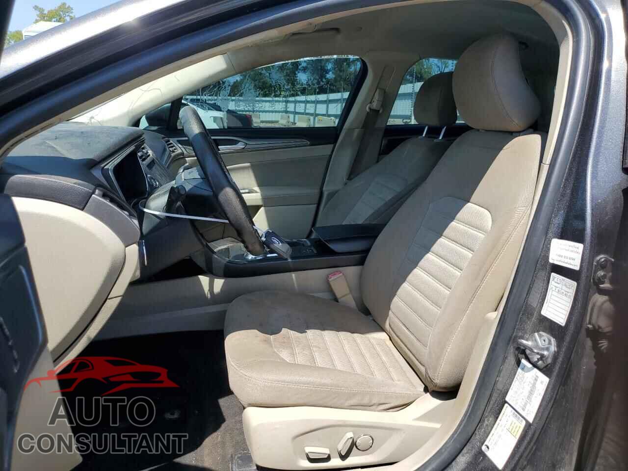 FORD FUSION 2019 - 3FA6P0LU7KR206543
