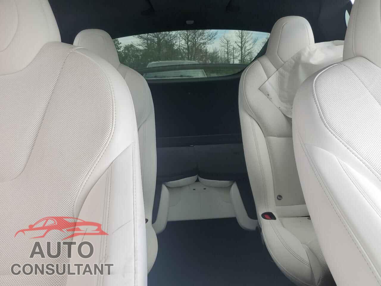 TESLA MODEL X 2023 - 7SAXCBE55PF367237