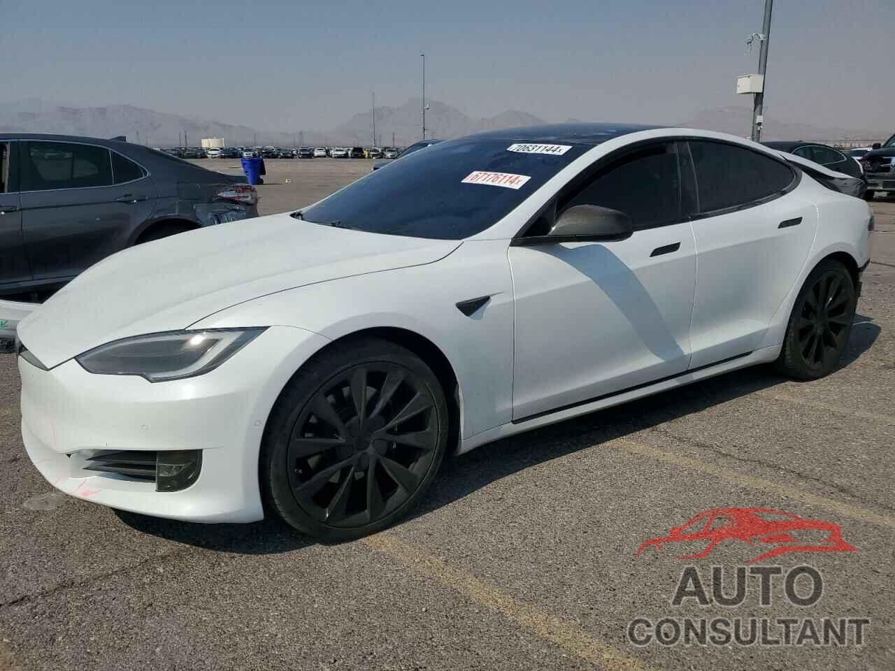 TESLA MODEL S 2020 - 5YJSA1E42LF379600