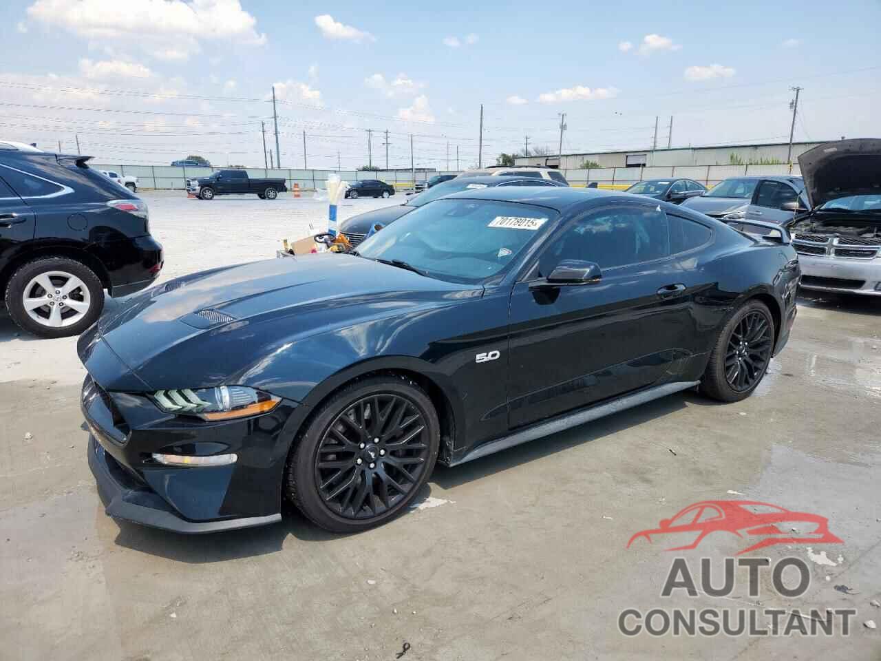 FORD MUSTANG 2021 - 1FA6P8CF5M5132951