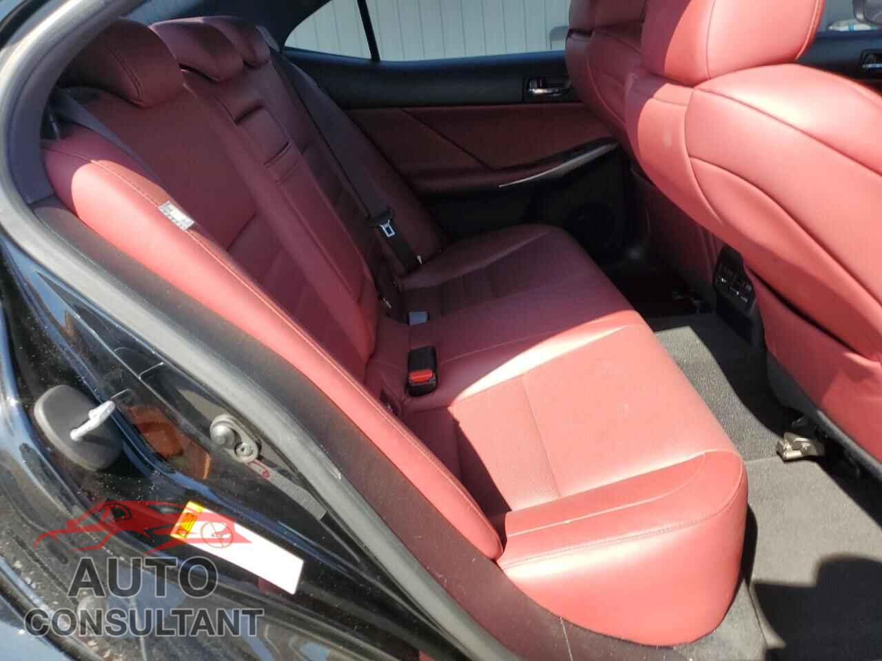 LEXUS IS 2015 - JTHBF1D24F5065520