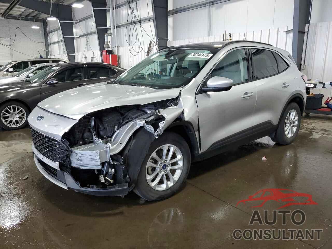 FORD ESCAPE 2020 - 1FMCU0G68LUC70436