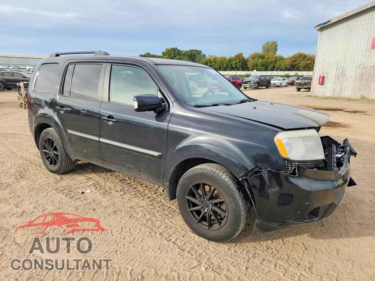 HONDA PILOT 2013 - 5FNYF4H94DB035448