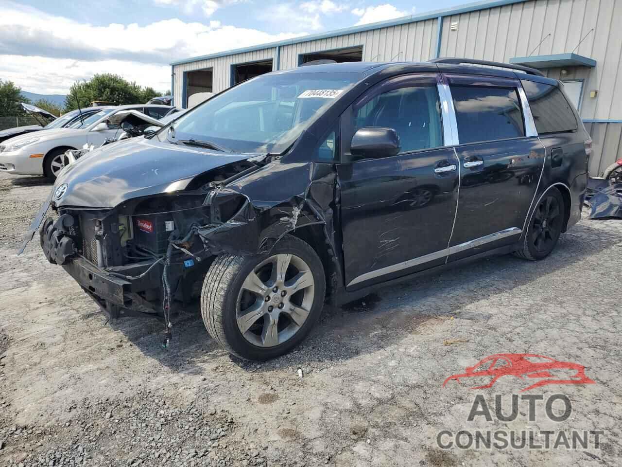 TOYOTA SIENNA 2013 - 5TDXK3DC7DS372162