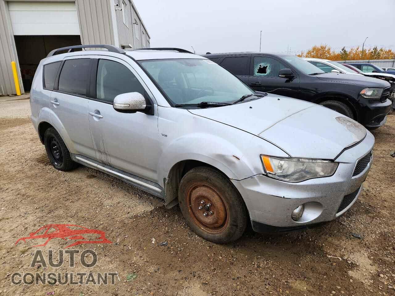 MITSUBISHI OUTLANDER 2013 - JA4JT5AX2DU602301