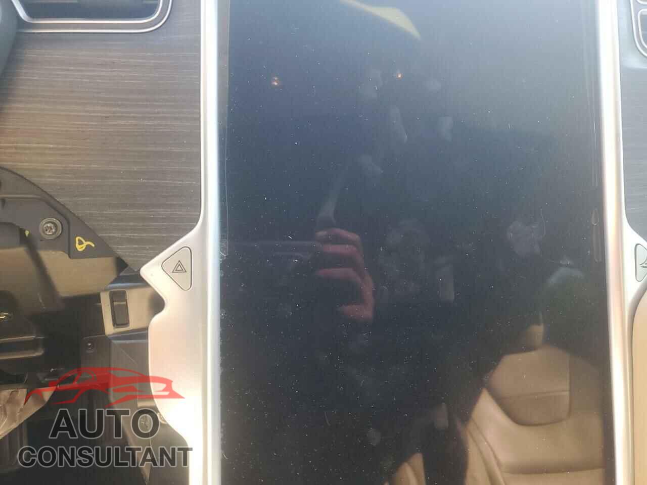 TESLA MODEL S 2016 - 5YJSA1E23GF134793