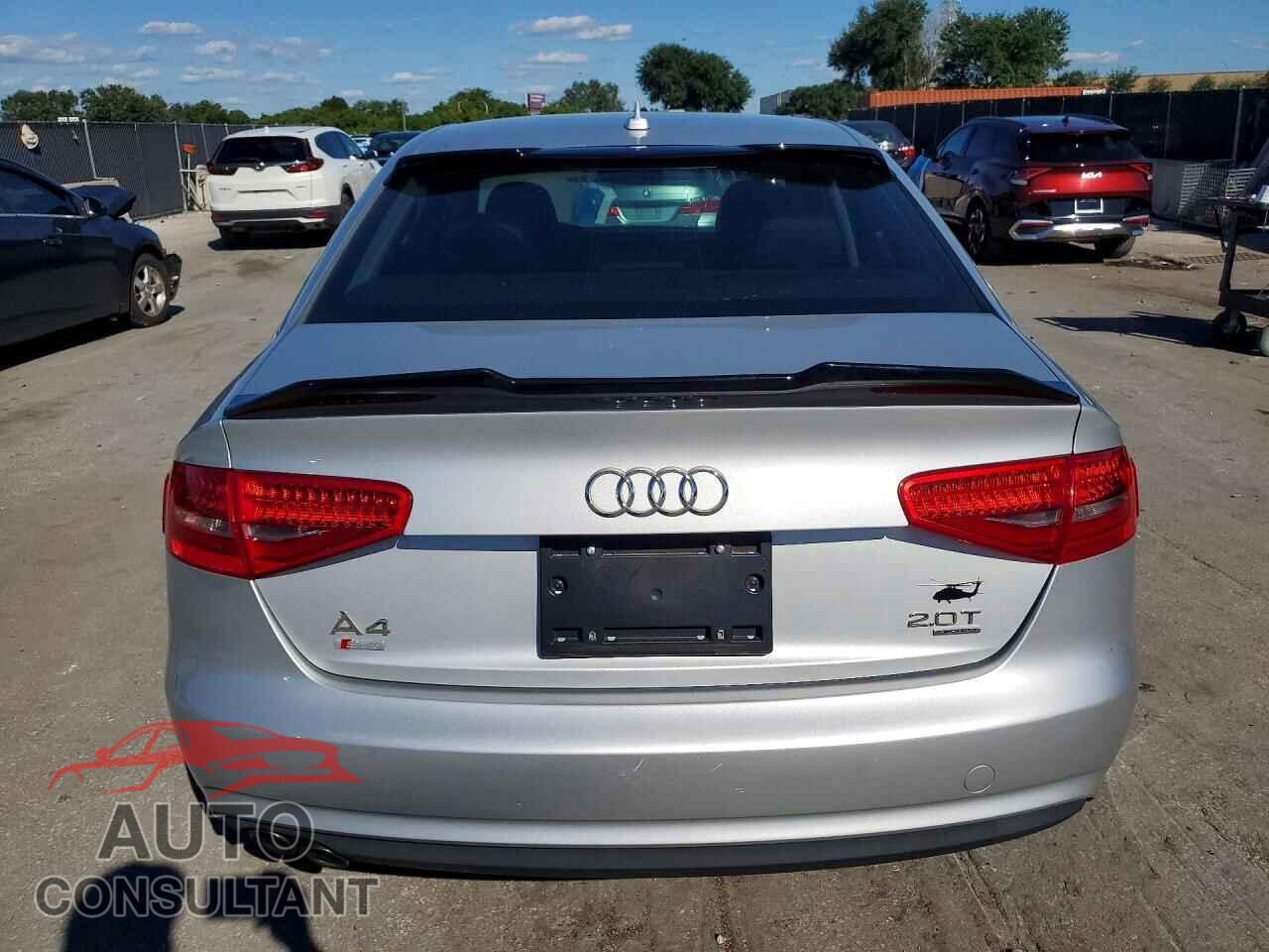 AUDI A4 2013 - WAUBFAFLXDA161919