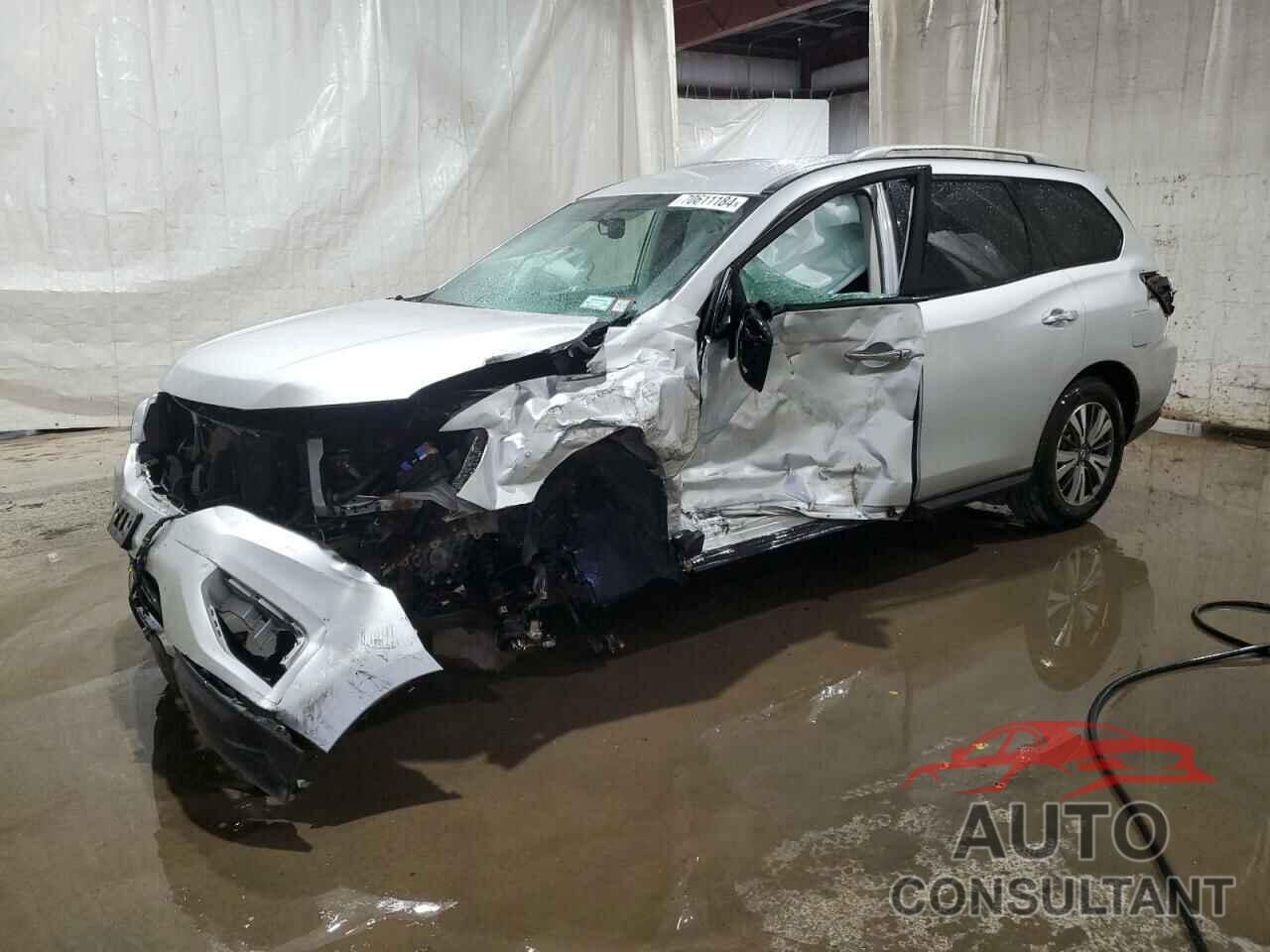 NISSAN PATHFINDER 2018 - 5N1DR2MM8JC611339