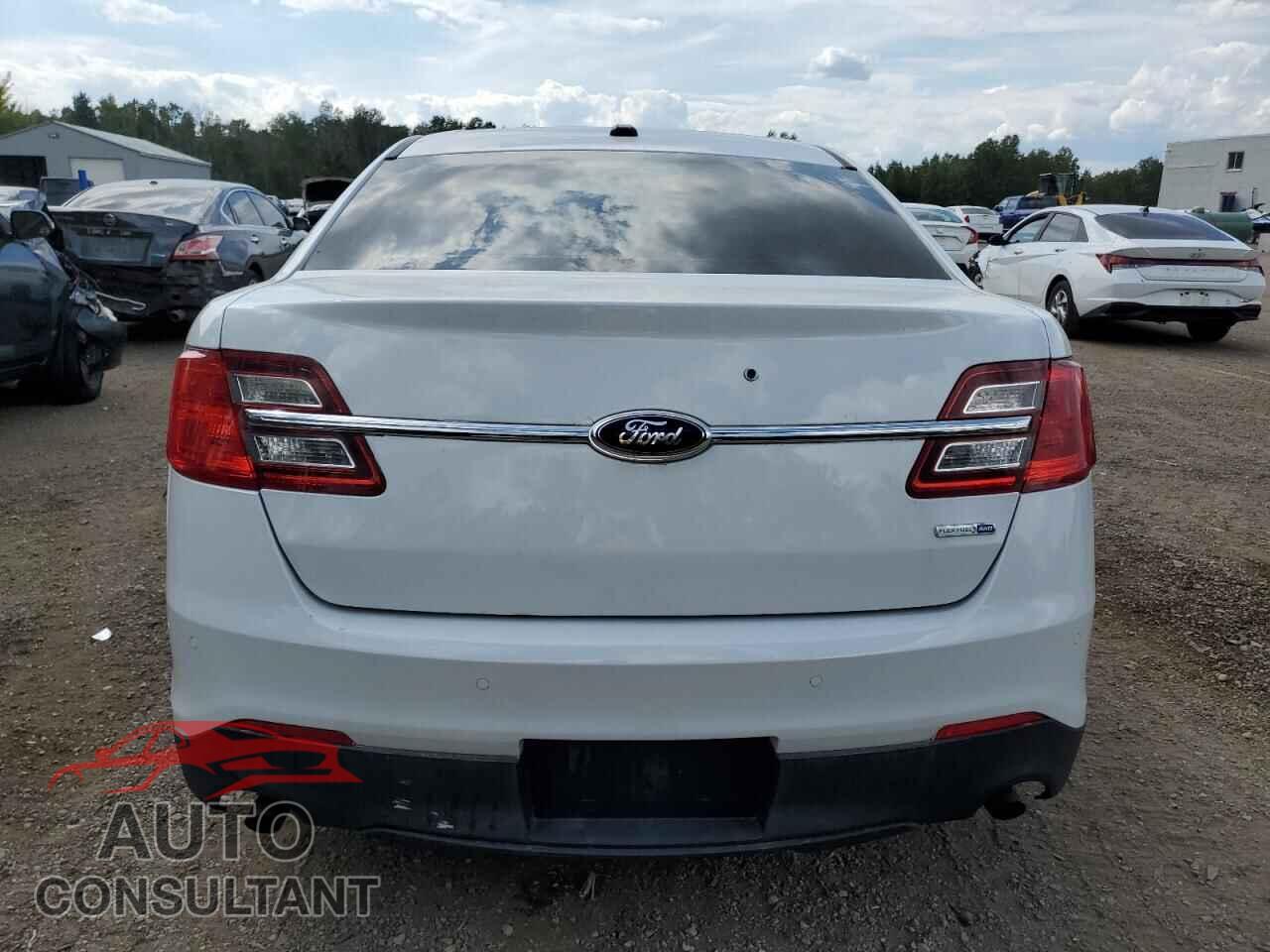 FORD TAURUS 2013 - 1FAHP2M87DG115675