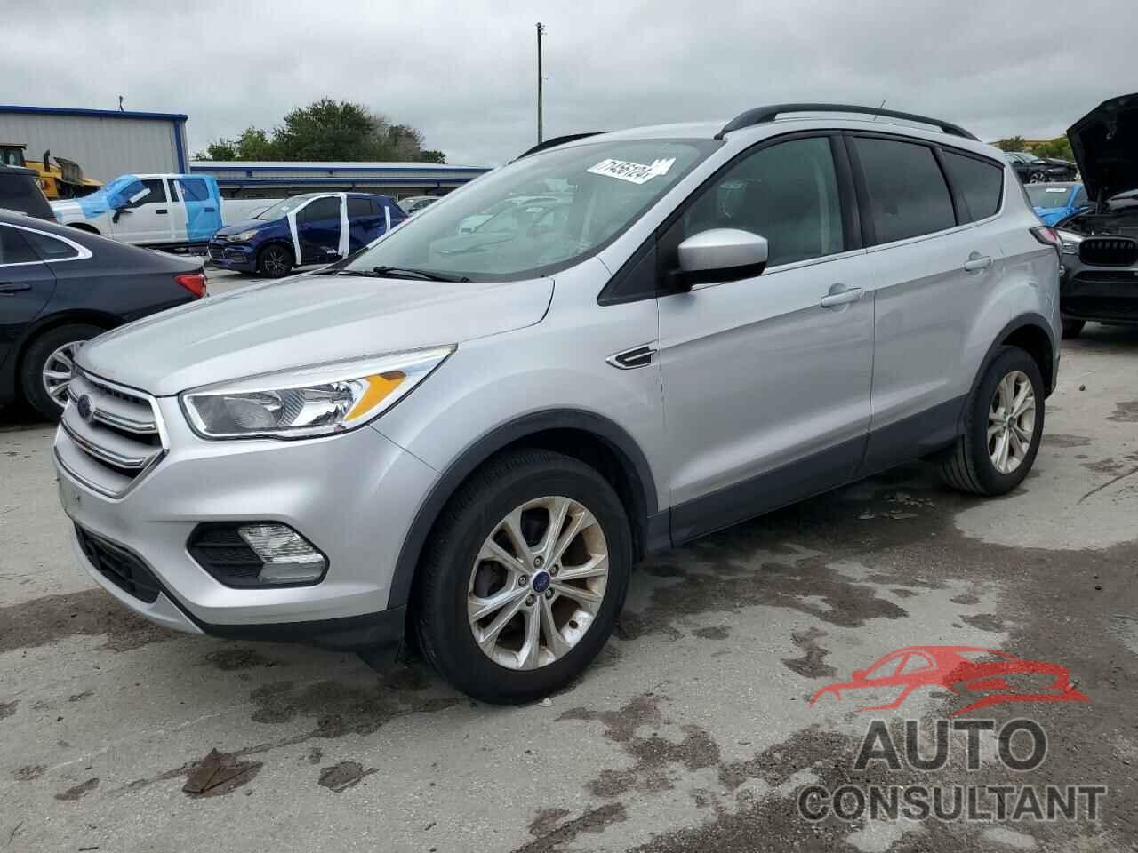 FORD ESCAPE 2018 - 1FMCU0GD2JUC61307