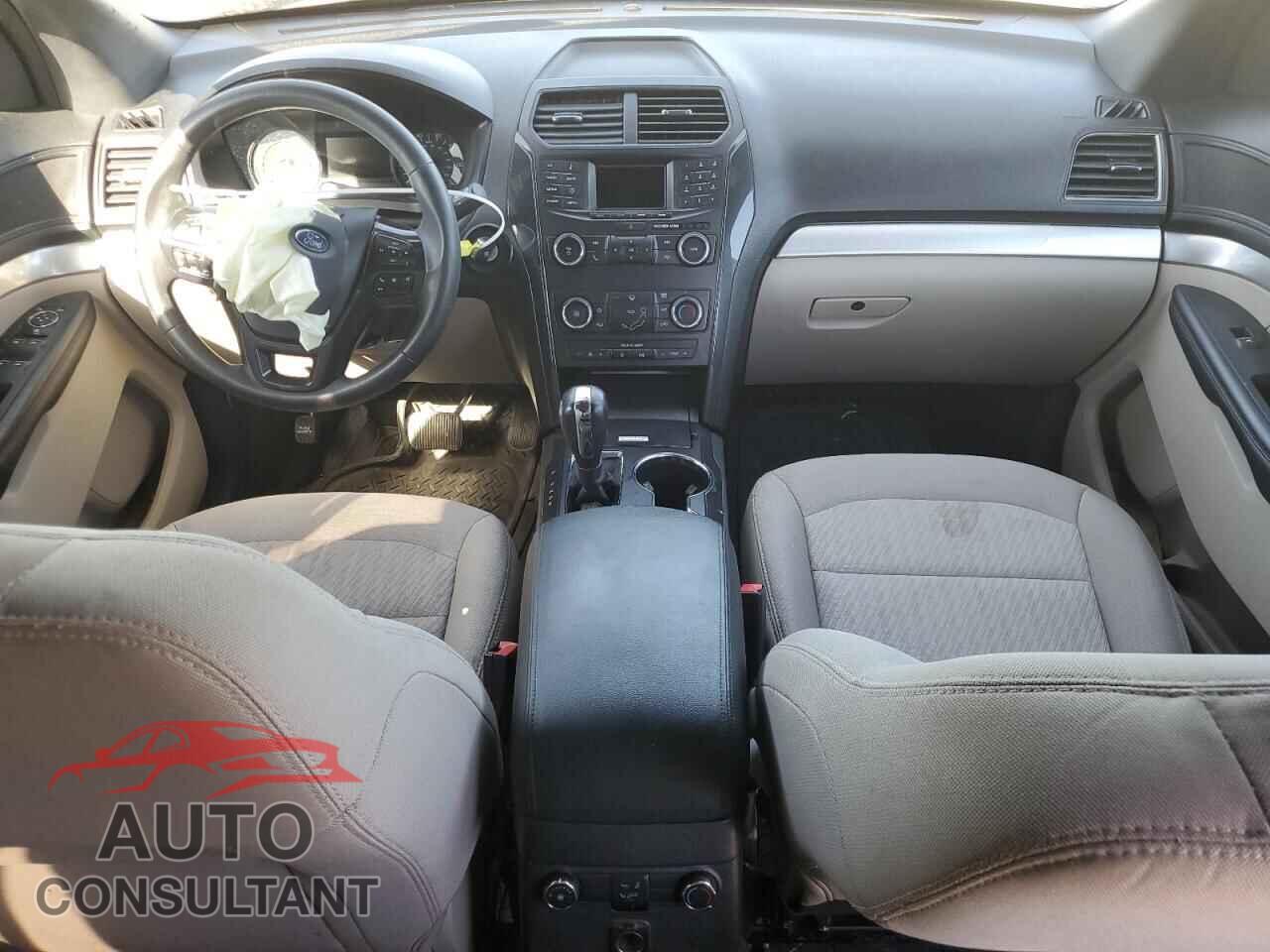 FORD EXPLORER 2018 - 1FM5K7B83JGB44545