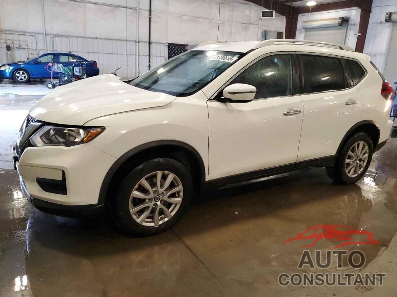 NISSAN ROGUE 2018 - KNMAT2MV8JP591619