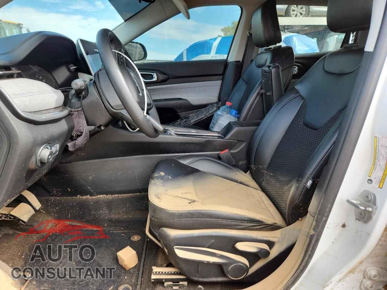 JEEP COMPASS 2022 - 3C4NJDBB7NT110689