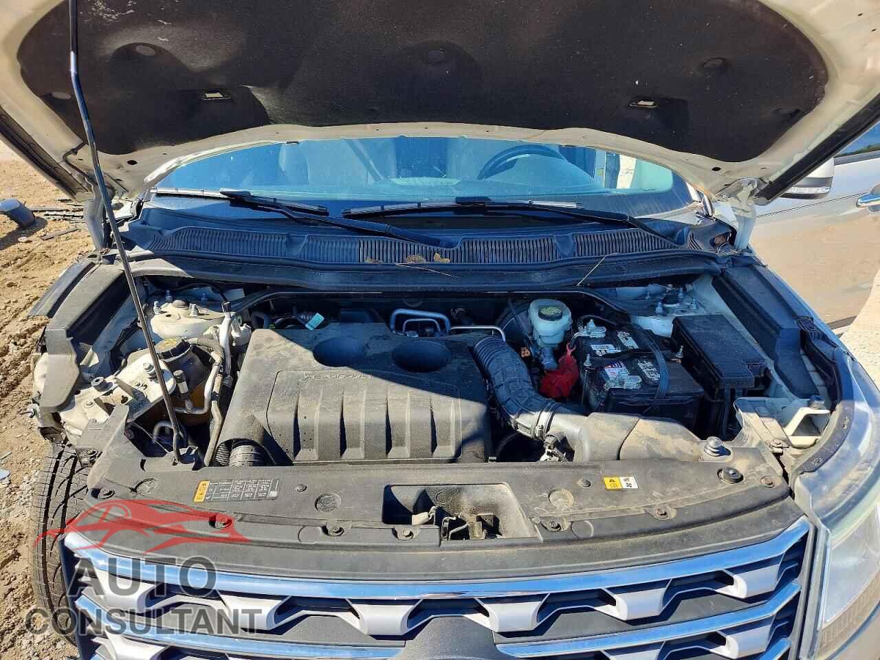 FORD EXPLORER 2017 - 1FM5K7FH2HGA84844