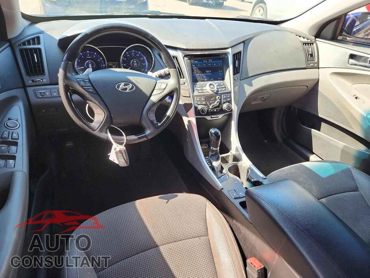 HYUNDAI SONATA 2013 - 5NPEC4AB8DH680405