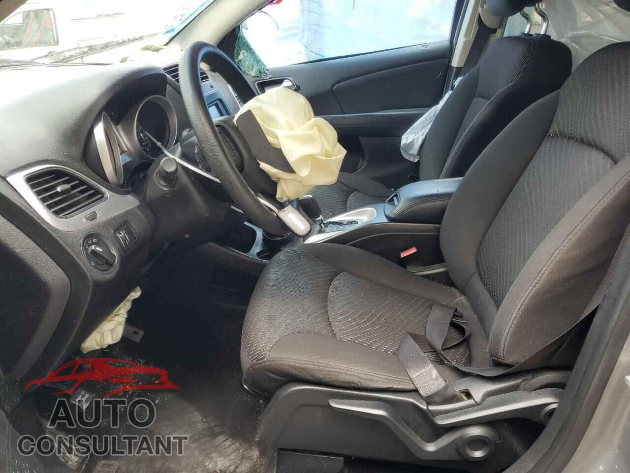 DODGE JOURNEY 2015 - 3C4PDCAB9FT670534