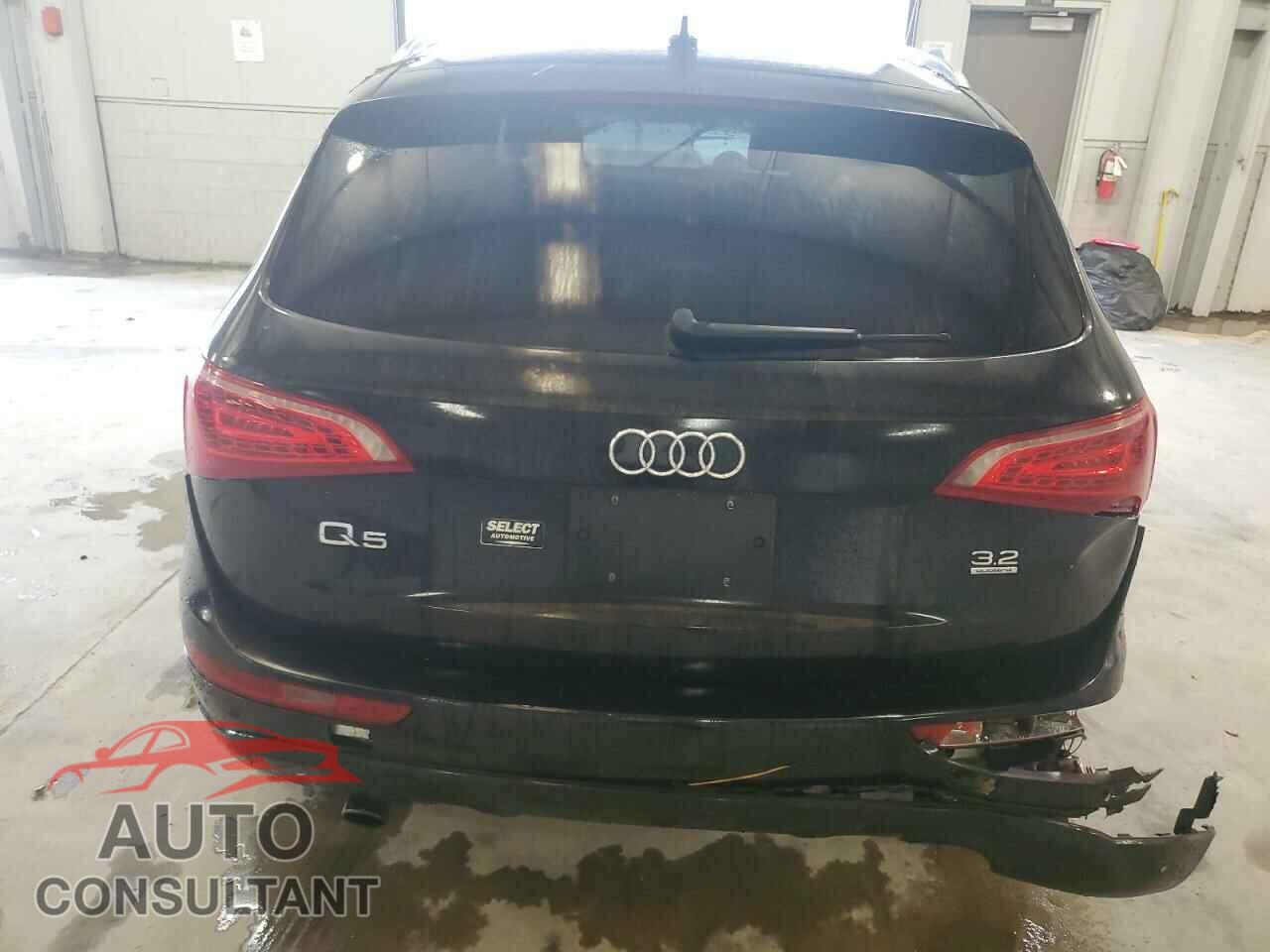 AUDI Q5 2010 - WA1CKAFP2AA027157