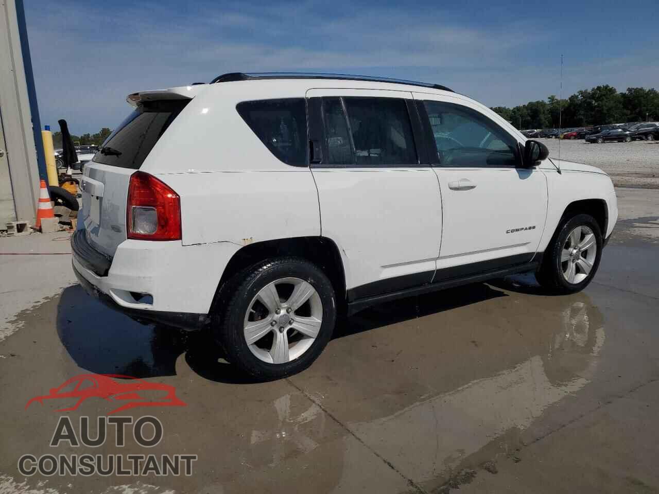 JEEP COMPASS 2011 - 1J4NF1FB1BD223219