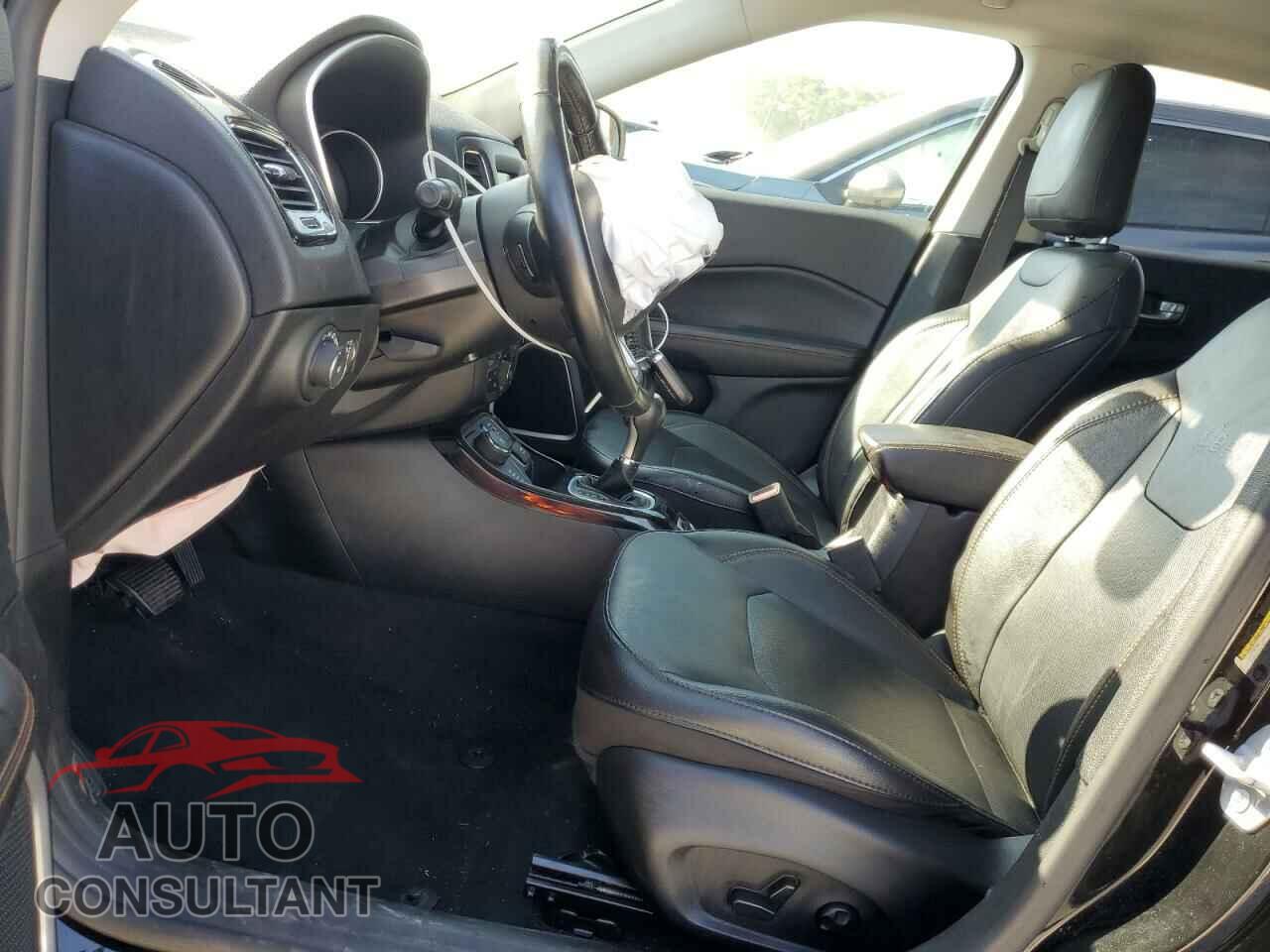 JEEP COMPASS 2020 - 3C4NJDCB4LT164799