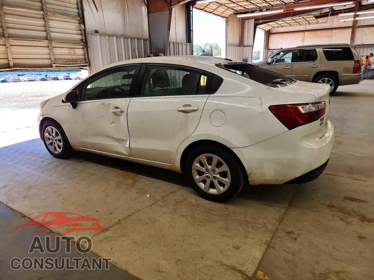 KIA RIO 2014 - KNADM4A32E6411844