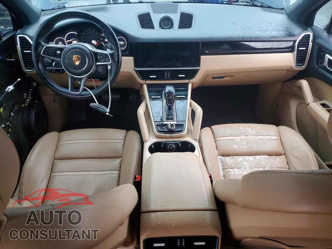 PORSCHE CAYENNE 2019 - WP1AA2AY7KDA10388