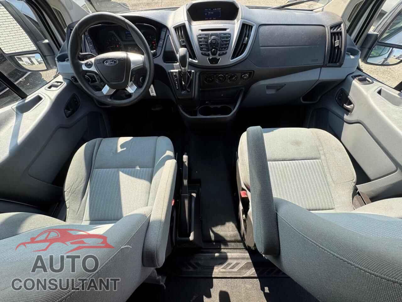FORD TRANSIT 2015 - 1FBZX2YM1FKA54575