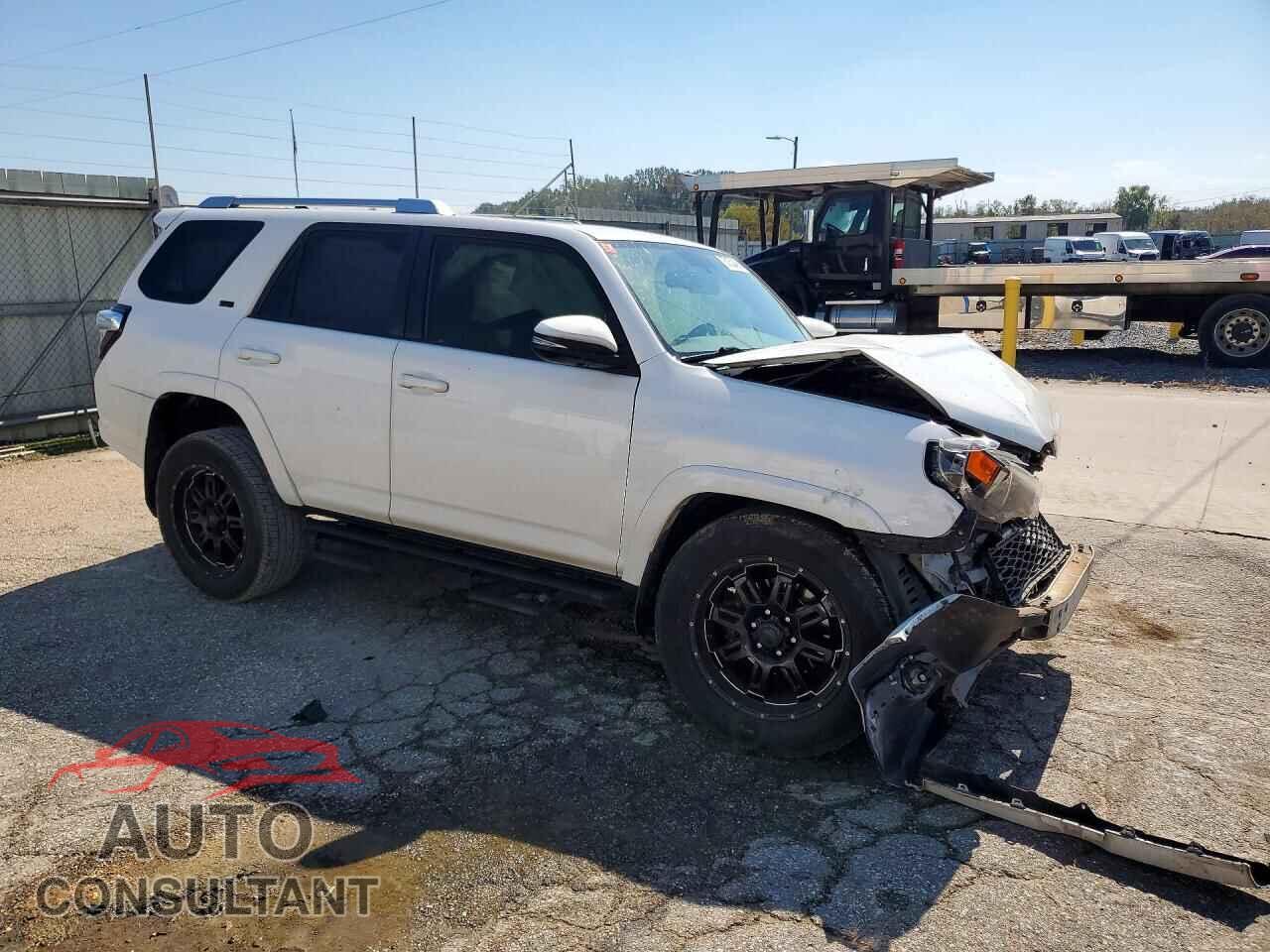 TOYOTA 4RUNNER 2017 - JTEZU5JR0H5152425