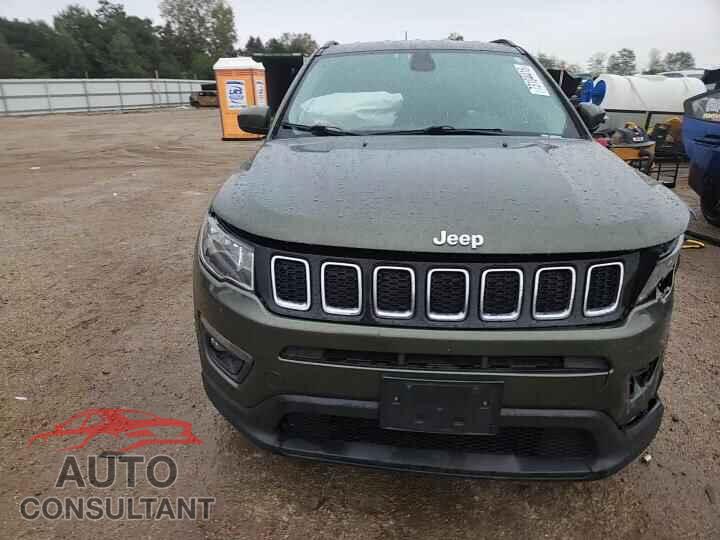 JEEP COMPASS 2017 - 3C4NJCBB6HT668712
