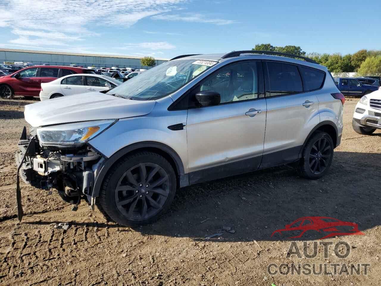 FORD ESCAPE 2019 - 1FMCU0GD0KUB29339