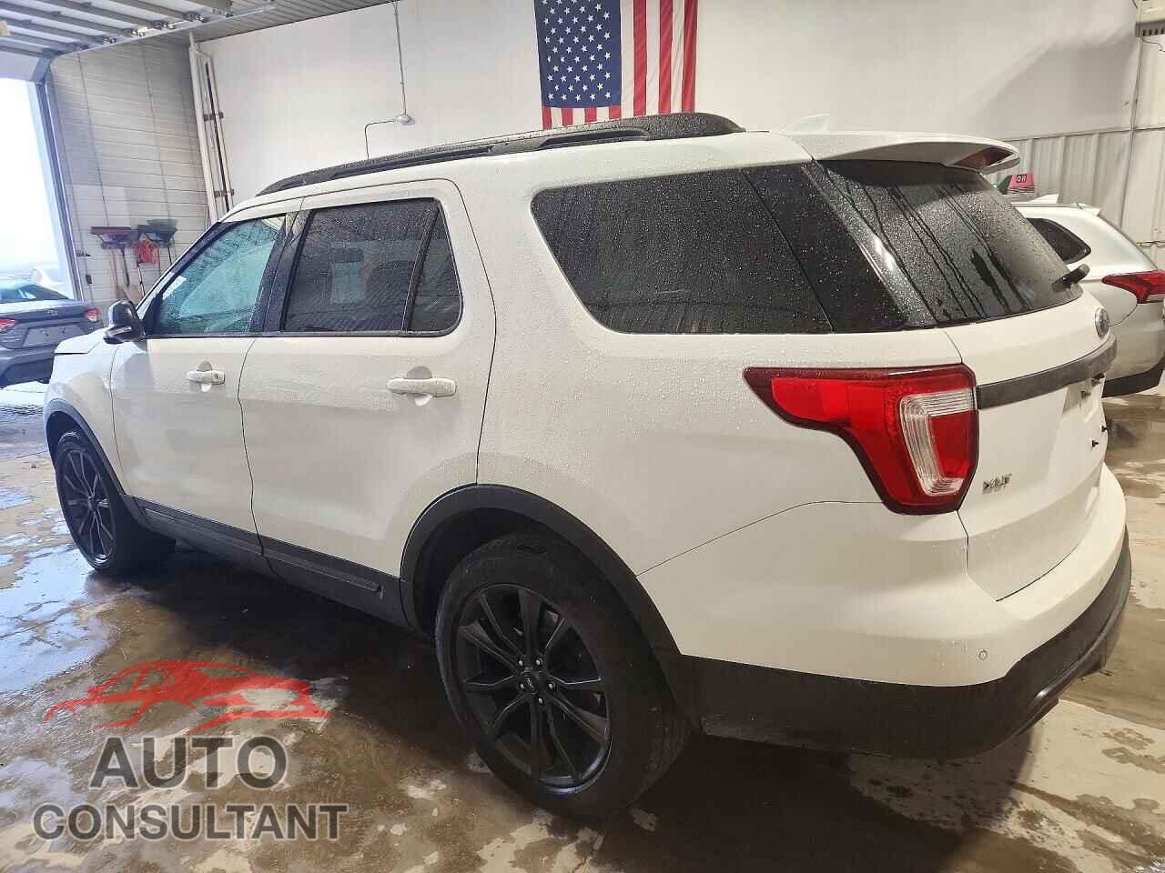 FORD EXPLORER 2017 - 1FM5K8D88HGC54553