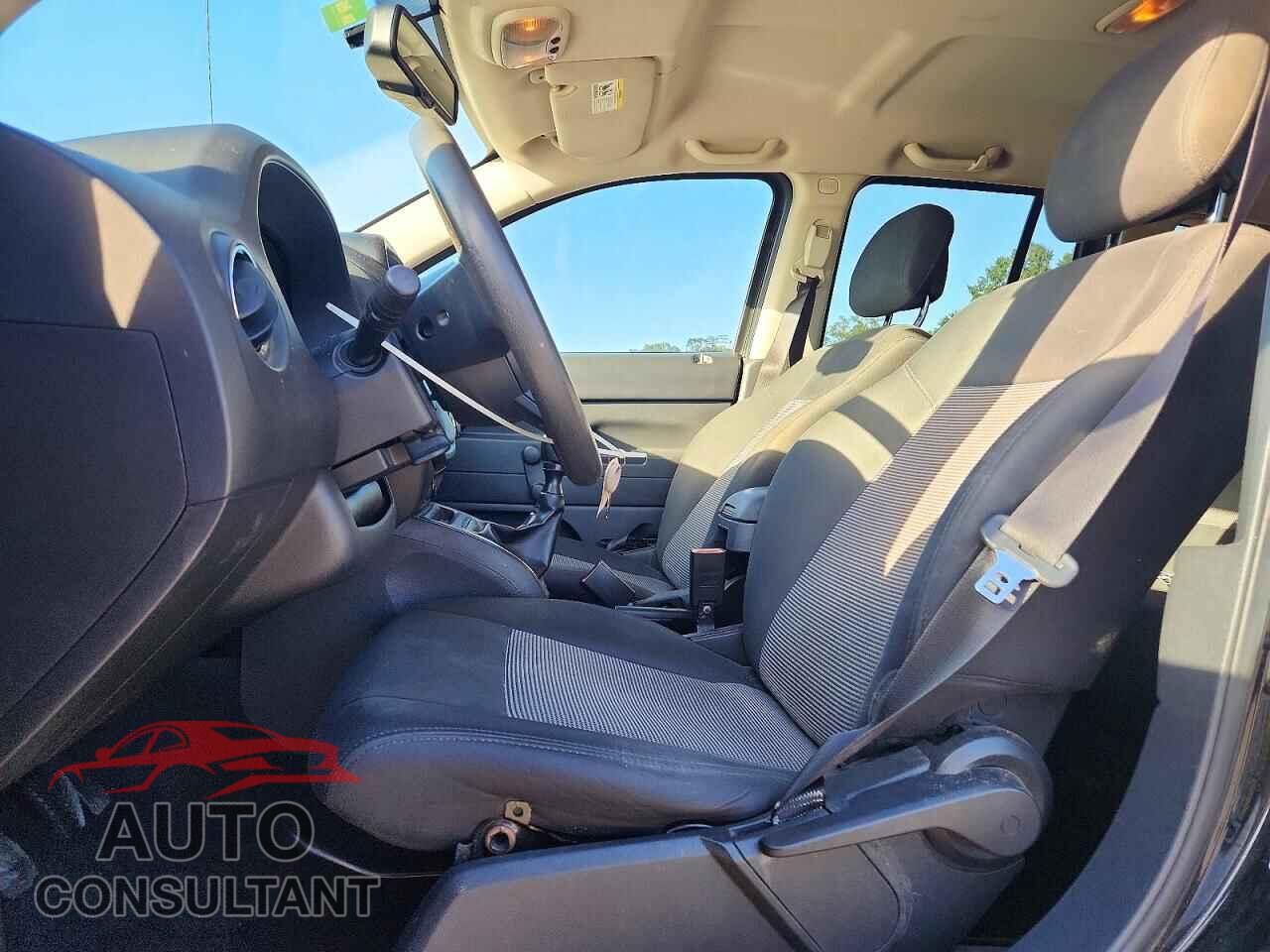 JEEP COMPASS 2014 - 1C4NJCBB1ED560953