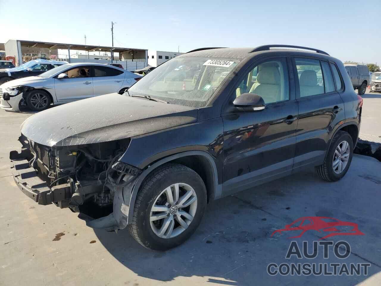 VOLKSWAGEN TIGUAN 2017 - WVGAV7AX2HK017419