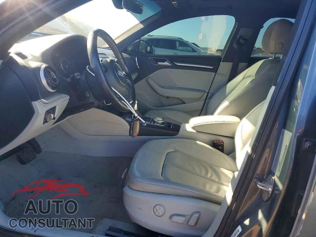 AUDI A3 2016 - WAUA7GFF1G1065722