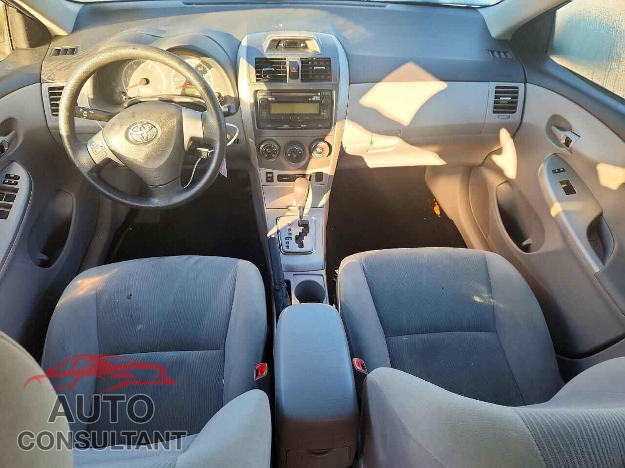 TOYOTA COROLLA 2012 - 2T1BU4EE2CC902183