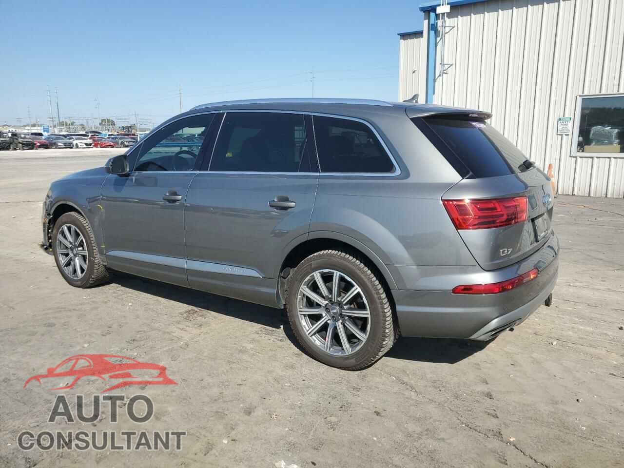 AUDI Q7 2017 - WA1LAAF75HD051559