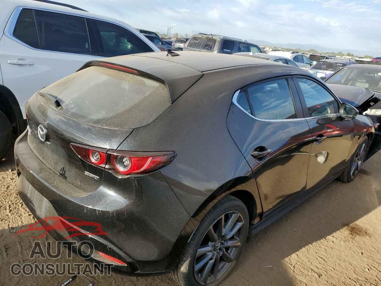 MAZDA 3 2020 - JM1BPBMM1L1158097