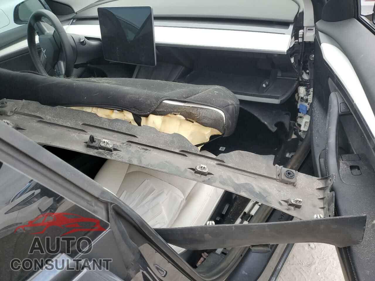 TESLA MODEL 3 2021 - 5YJ3E1EA6MF089232