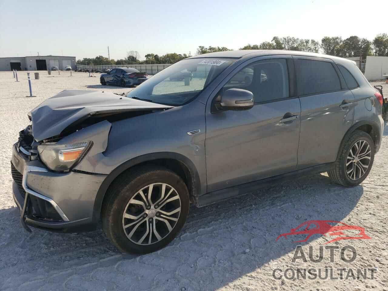 MITSUBISHI OUTLANDER 2018 - JA4AP3AU3JZ015554