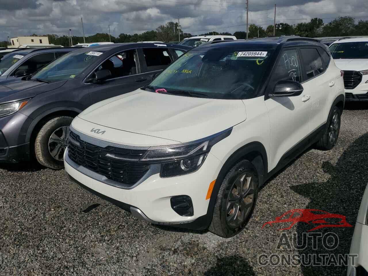 KIA SELTOS 2024 - KNDEUCAA9R7623639