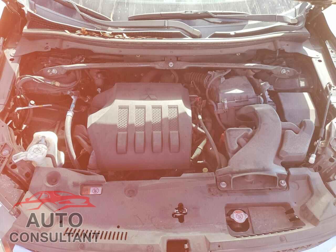 MITSUBISHI ECLIPSE 2018 - JA4AT3AA6JZ068427