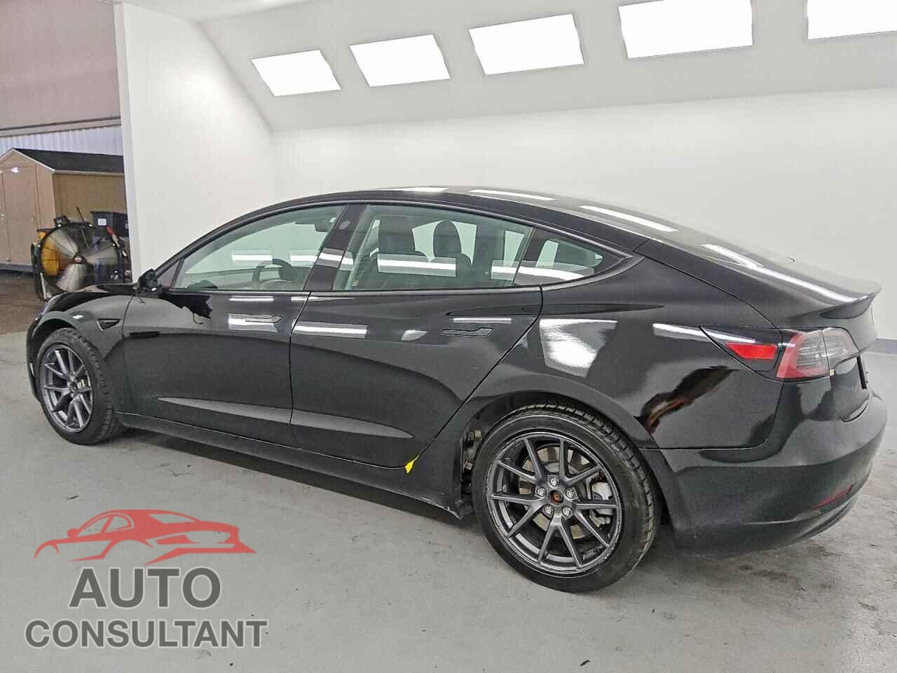TESLA MODEL 3 2023 - 5YJ3E1EA2PF458883