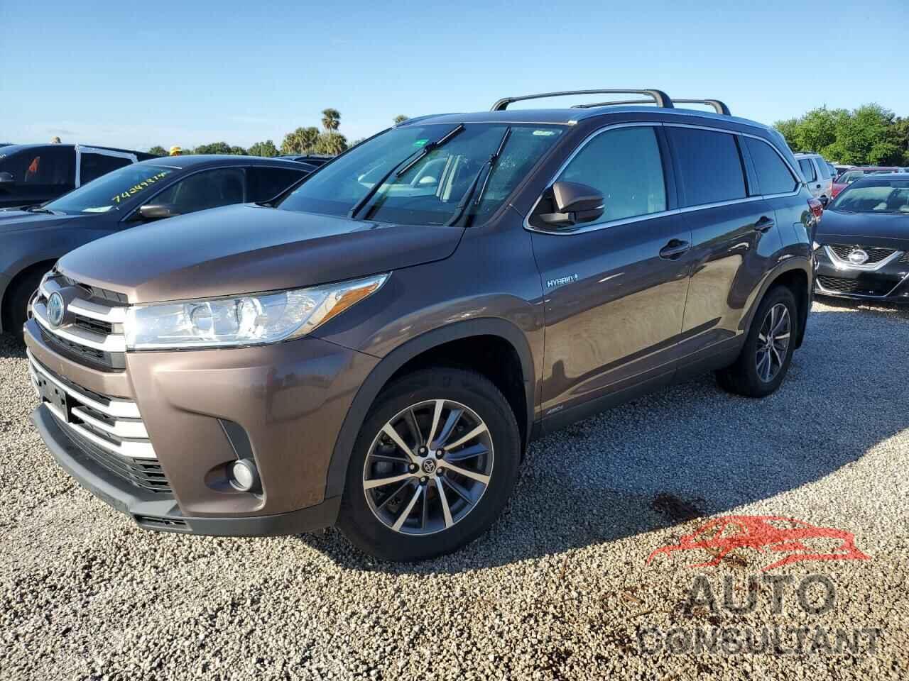 TOYOTA HIGHLANDER 2019 - 5TDJGRFH4KS063118